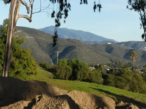 725 Yucca Rd, Fallbrook, CA 92028 photo 21