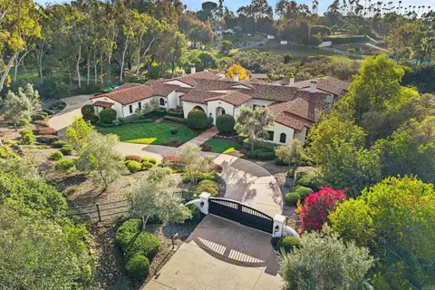 6870 La Valle Plateada, Rancho Santa Fe, CA 92067
