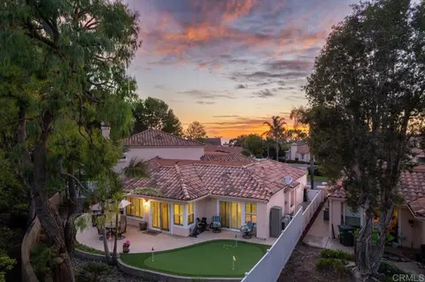 1203 Via Apuesto, San Marcos, CA 92078
