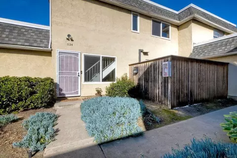 1134 Madera Ln, Vista, CA 92084