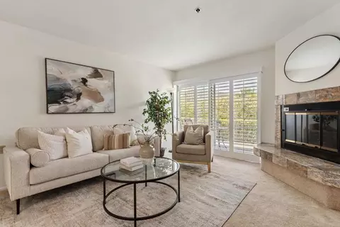 1664 Circa Del Lago #E105, San Marcos, CA 92078