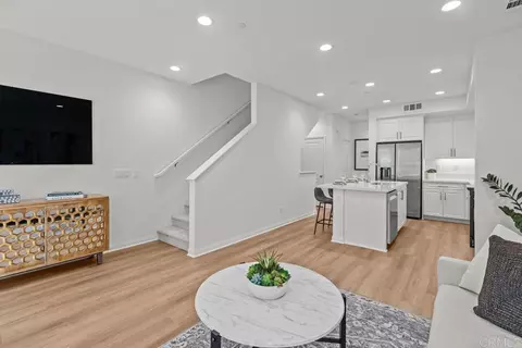 545 Sandstone Ct, El Cajon, CA 92020