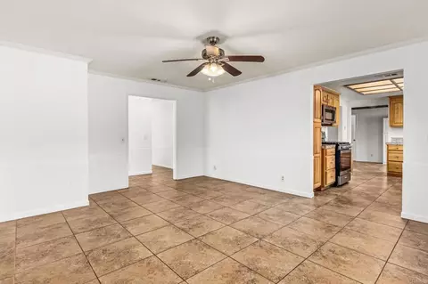 Living - 1105 Via Prado, Fallbrook, CA 92028 photo 4 of 4