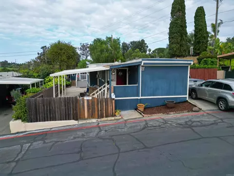 1455 Alturas #46, Fallbrook, CA 92028