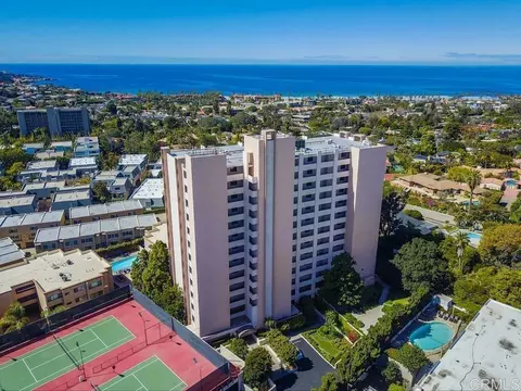 2500 Torrey Pines Rd #201, La Jolla, CA 92037