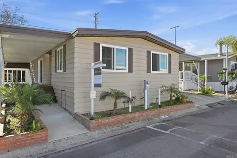 8701 Mesa Rd #77, Santee, CA 92071