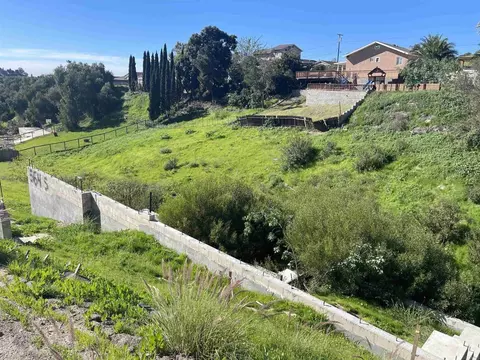 564 S 66th St, National City, CA 92114