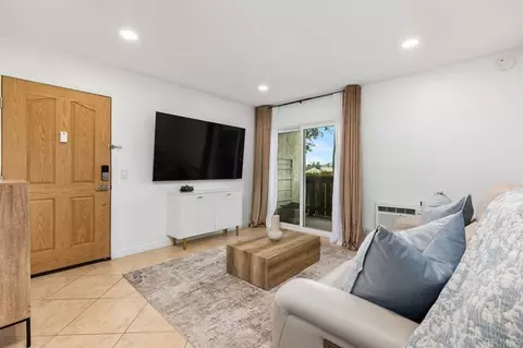 830 W Lincoln Ave #171, Escondido, CA 92026