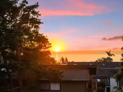View/Area - 13635 Pine Needles Dr, Del Mar, CA 92014 photo 10 of 12