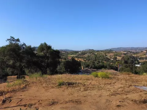 1409 Tecalote Dr, Fallbrook, CA 92028 photo 4