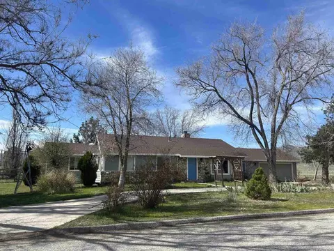 18461 Santa Anita St, Tehachapi, CA 93561
