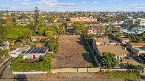 837 Stratford Dr, Encinitas, CA 92024