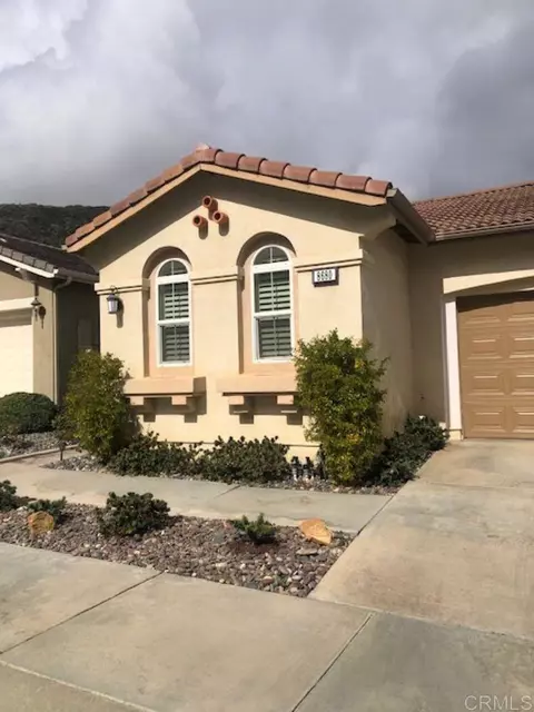8680 Stephenson Ln, Hemet, CA 92545