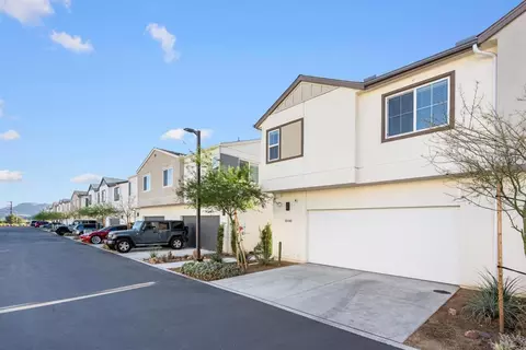 Exterior - 35190 Blossom Pl, Fallbrook, CA 92028 photo 8 of 13
