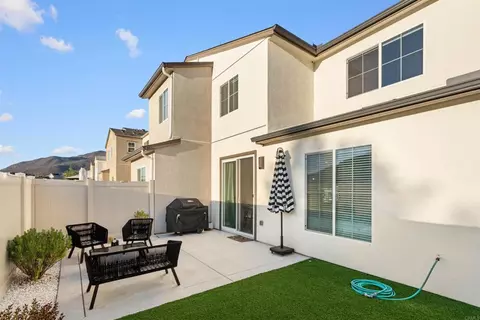 Exterior - 35190 Blossom Pl, Fallbrook, CA 92028 photo 7 of 13
