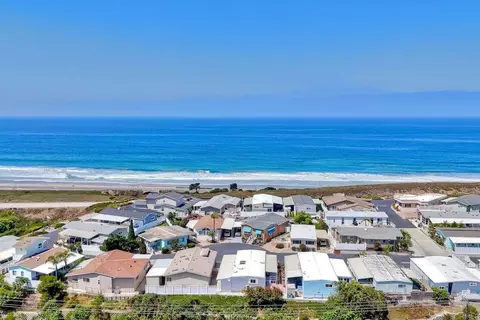 6610 Easy St, Carlsbad, CA 92011