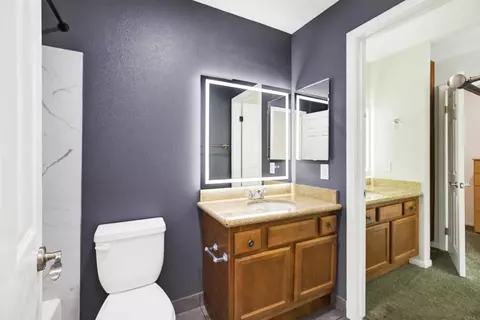Bath - 432 Edgehill Ln #169, Oceanside, CA 92054 photo 1 of 3