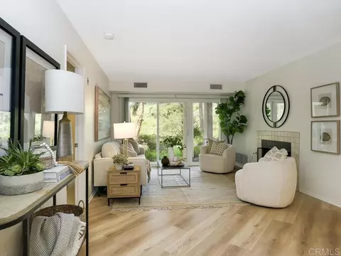 7263 Camino Degrazia #31, San Diego, CA 92111