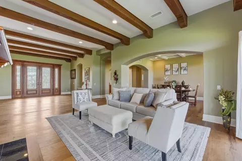 Living - 4712 Briana Ct, Fallbrook, CA 92028 photo 1 of 4