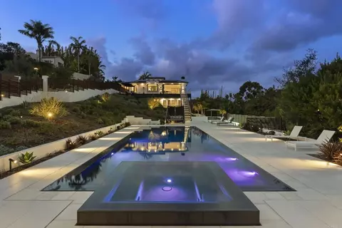 318 S Nardo, Solana Beach, CA 92075