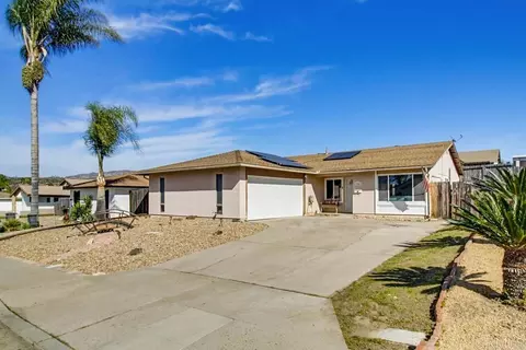 13001 Standish Dr, Poway, CA 92064