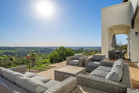 30809 Chateau Haut Briant, Bonsall, CA 92003