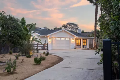 3964 Scott Dr, Carlsbad, CA 92008