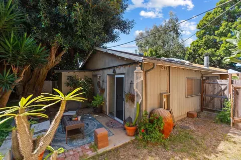 Exterior - 273 Hillcrest Dr, Encinitas, CA 92024 photo 15 of 22