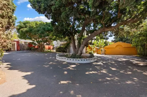 Exterior - 273 Hillcrest Dr, Encinitas, CA 92024 photo 5 of 22