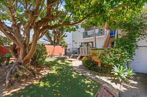 Exterior - 273 Hillcrest Dr, Encinitas, CA 92024 photo 3 of 22