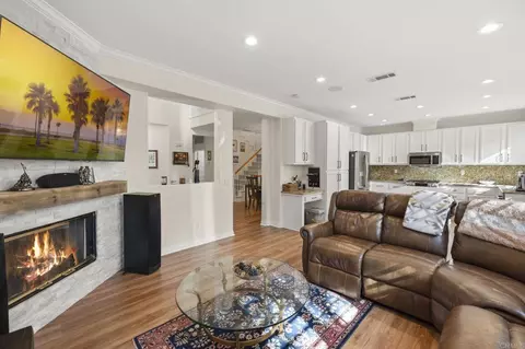 3033 Rancho La Presa, Carlsbad, CA 92009