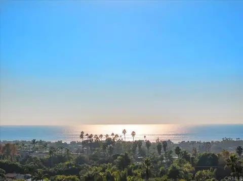 View/Area - 697 Ocean Vw, Encinitas, CA 92024 photo 9 of 12