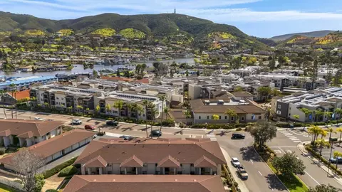 1025 Martina Ct, San Marcos, CA 92078