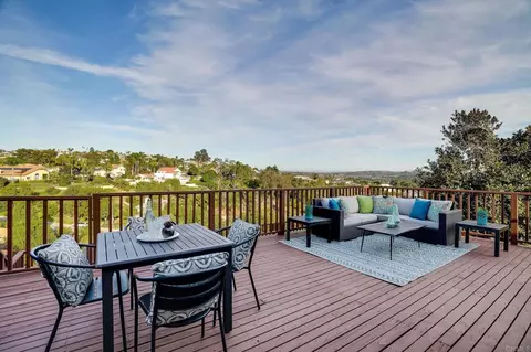 1782 Troy Ln, Oceanside, CA 92054