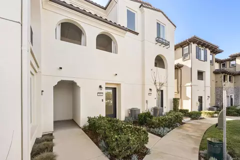 13480 Lopelia Meadows Pl #111, San Diego, CA 92130