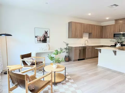 348 Sweet Pl, Fallbrook, CA 92028