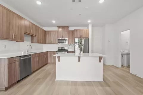 Kitchen - 348 Sweet Pl, Fallbrook, CA 92028 photo 4 of 6