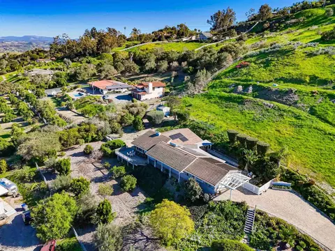 View/Area - 5012 Sleeping Indian Rd, Fallbrook, CA 92028 photo 5 of 5