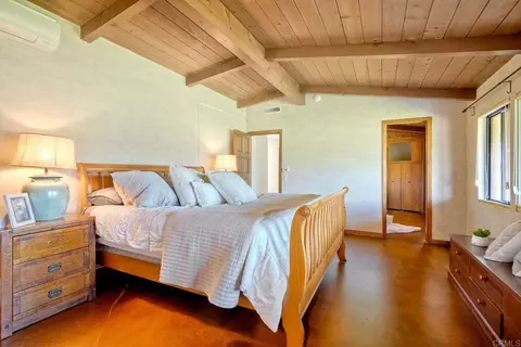 Bedroom - 3149 Old Post Rd, Fallbrook, CA 92028 photo 2 of 8