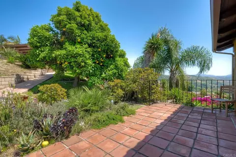 Exterior - 3149 Old Post Rd, Fallbrook, CA 92028 photo 10 of 12