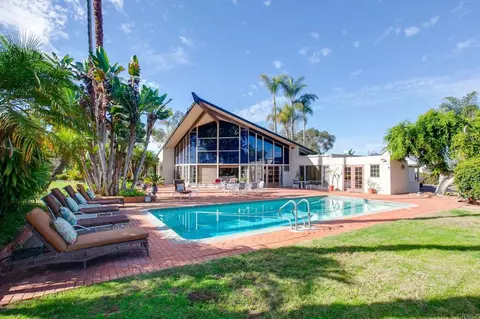 Exterior - 623 Quail Gardens Ln, Encinitas, CA 92024 photo 1 of 8