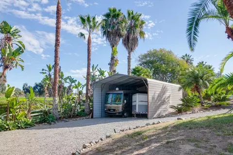 Exterior - 623 Quail Gardens Ln, Encinitas, CA 92024 photo 7 of 8