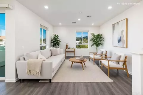 953 Radcliffe Trl, Vista, CA 92081