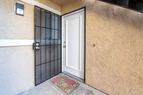 475 N Midway Dr #106, Escondido, CA 92027