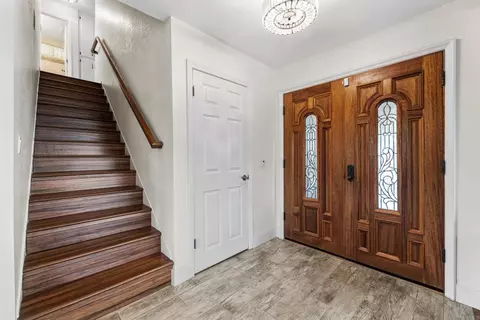 Entry Way - 370 Spanish Spur, Fallbrook, CA 92028 photo 1 of 3