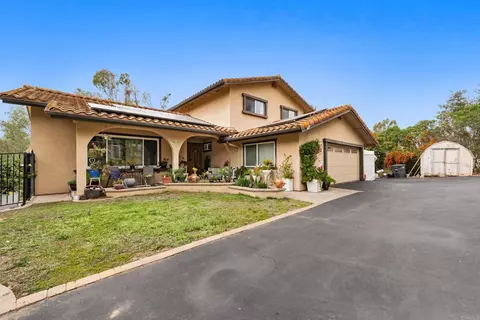 Exterior - 370 Spanish Spur, Fallbrook, CA 92028 photo 16 of 16