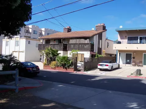1250 Parker Pl, San Diego, CA 92109