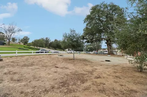 Exterior - 15696 Davis Cup Ln, Ramona, CA 92065 photo 11 of 15