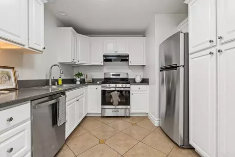 Kitchen - 3422 Seabreeze Walk, Oceanside, CA 92056 photo 1 of 5