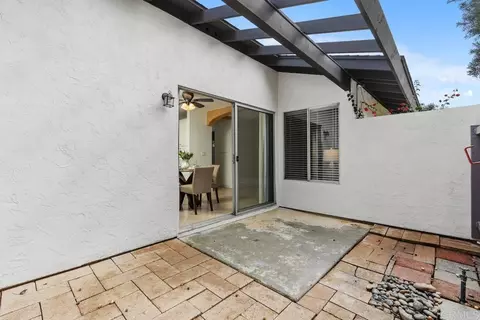 Exterior - 3422 Seabreeze Walk, Oceanside, CA 92056 photo 7 of 9